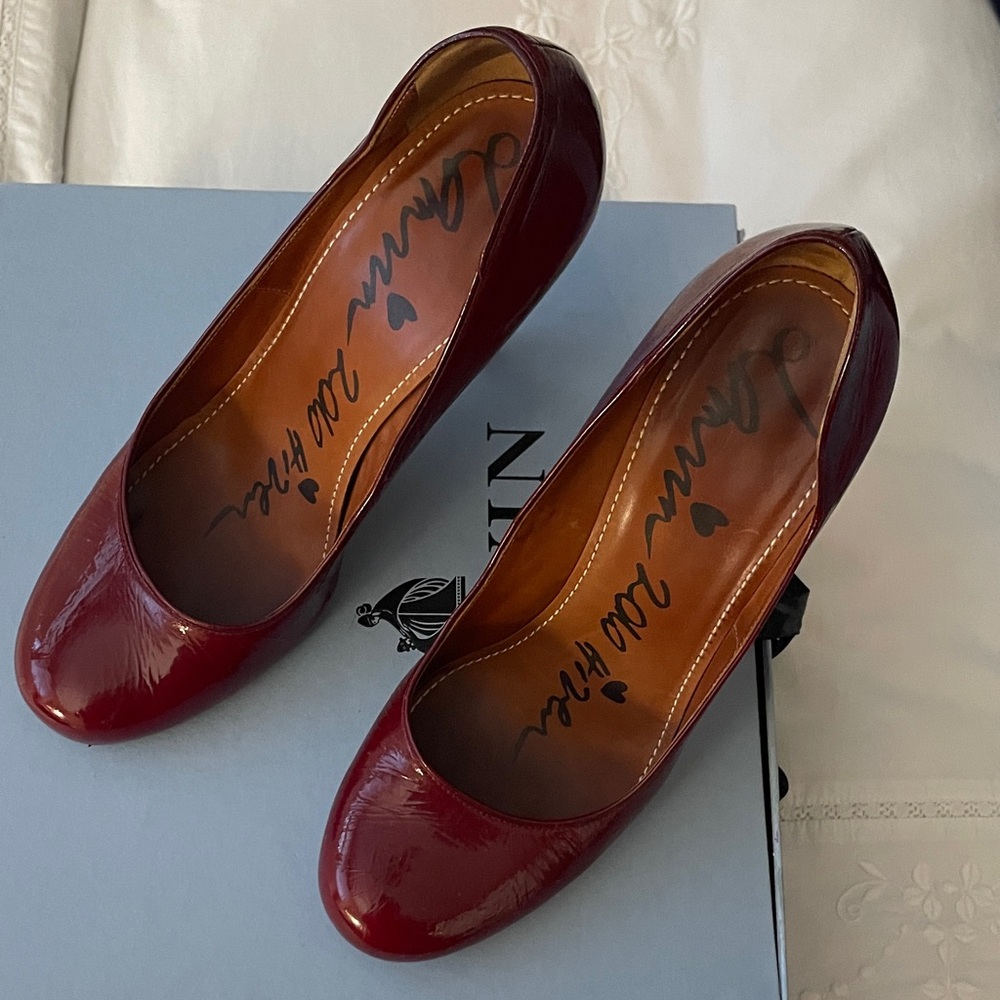 LANVIN Elegant Red Patent Leather Women's Shoes